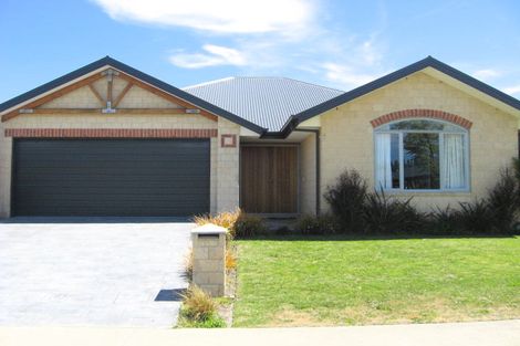 Photo of property in 14 Mistral Road, Northwood, Christchurch, 8051