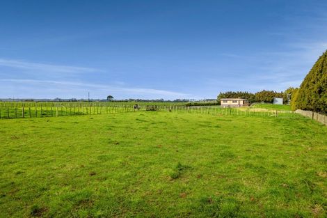Photo of property in 302 Otaraoa Road, Motunui, Waitara, 4383