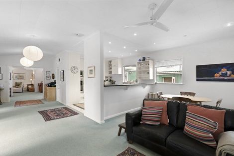 Photo of property in 395 Fergusson Drive, Heretaunga, Upper Hutt, 5018