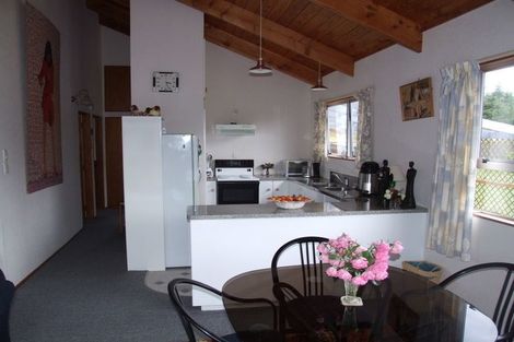 Photo of property in 69 Grace Crescent, Richmond Heights, Taupo, 3330