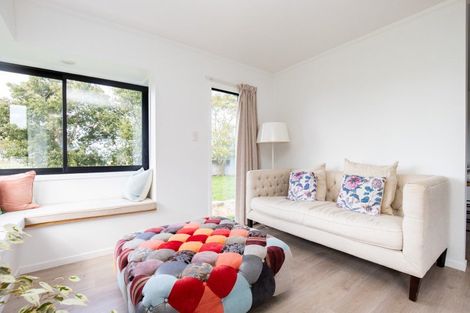 Photo of property in 230 Central Road, Waitakaruru, Thames, 3576