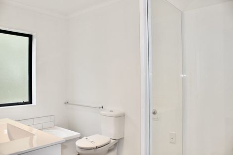 Photo of property in 4 Pangu Way, Mangere, Auckland, 2022