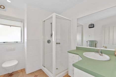 Photo of property in 28 Kurapari Road, Kerikeri, 0294