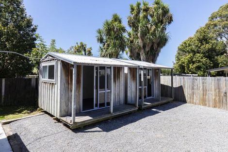 Photo of property in 21 Piko Crescent, Riccarton, Christchurch, 8041