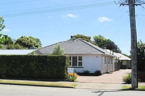 Photo of property in 14 Bentley Street, Russley, Christchurch, 8042