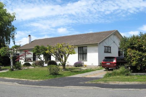 Photo of property in 8 Kalmia Place, Kaiapoi, 7630