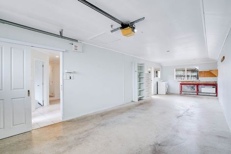 Photo of property in 41 Dalgliesh Avenue, Forest Lake, Hamilton, 3200