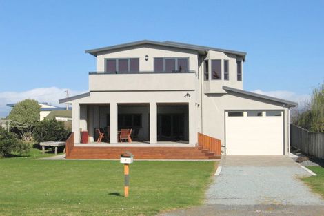 Photo of property in 2 Mercury Street, Whitianga, 3510