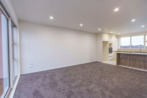 Photo of property in 14b Sunlands Drive, Manurewa, Auckland, 2102
