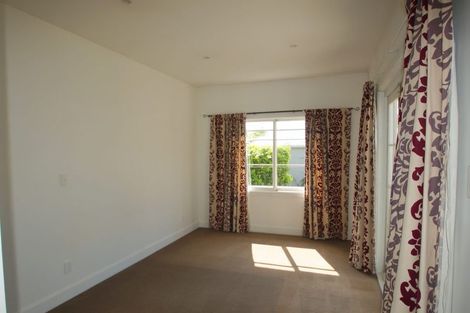 Photo of property in 105 Saint Martins Road, Saint Martins, Christchurch, 8022