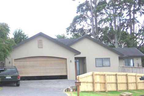 Photo of property in 11 Rosebay Rise, Henderson, Auckland, 0610