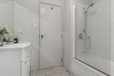 Photo of property in 25/94 Glengarry Road, Glen Eden, Auckland, 0602
