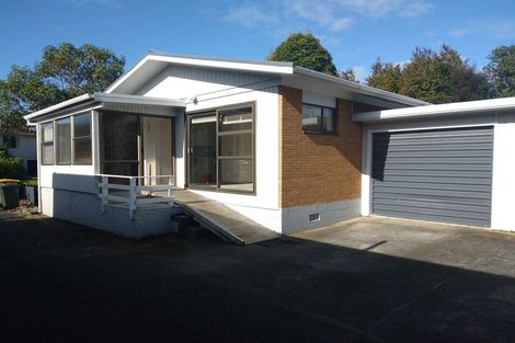 Photo of property in 1/9 Thorburn Avenue, Red Beach, 0932