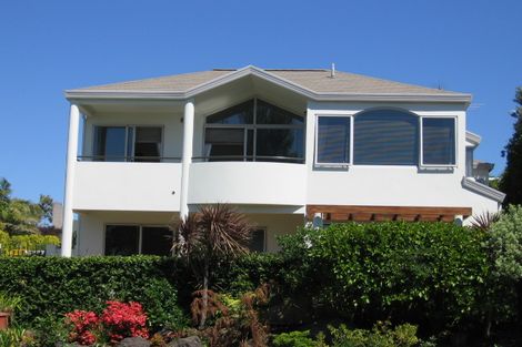Photo of property in 3/136 Beach Road, Castor Bay, Auckland, 0620