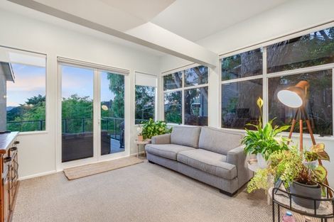 Photo of property in 24 Sailmaker Close, Whitby, Porirua, 5024