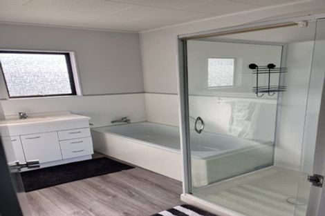 Photo of property in 8 Ryan Crescent, Greenmeadows, Napier, 4112