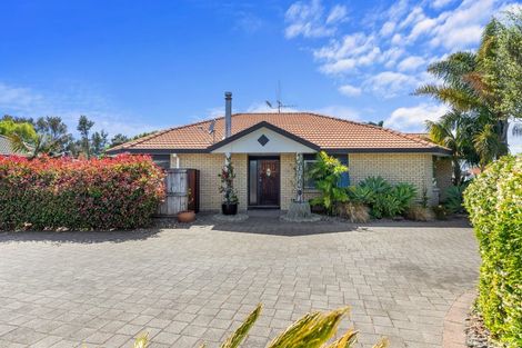 Photo of property in 16a Haven Grove, Papamoa Beach, Papamoa, 3118