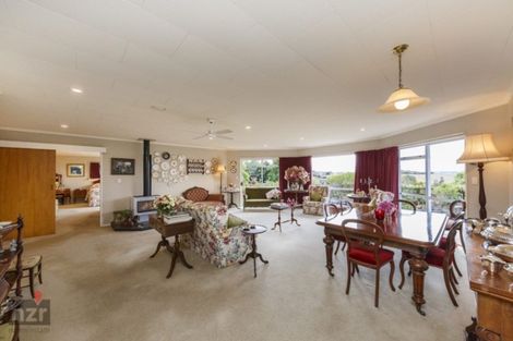 Photo of property in 86 Halcombe Road, Feilding, 4775