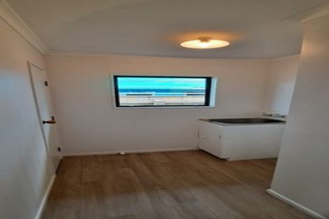 Photo of property in 13b Bulkeley Terrace, New Plymouth, 4310