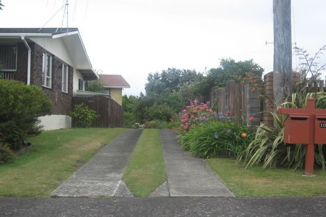 Photo of property in 10 Saunders Place, Te Puke, 3119