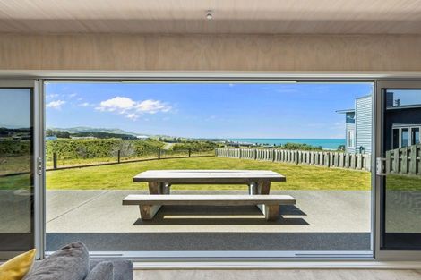 Photo of property in 18 Rochdale Road, Riversdale Beach, Masterton, 5872