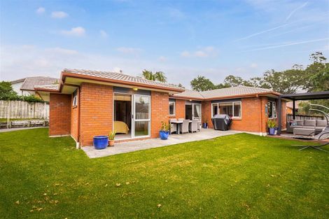 Photo of property in 3 Springtide Place, Red Beach, 0932