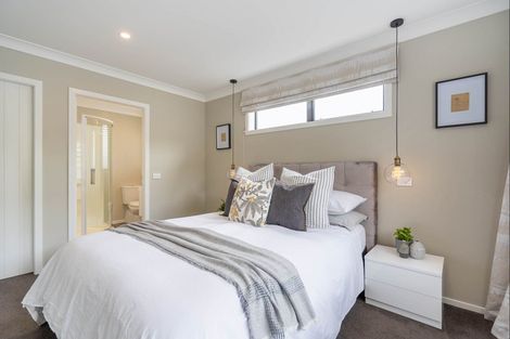 Photo of property in 11 Mahia Lane, Waikanae, 5036