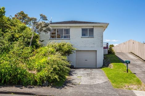 Photo of property in 30 The Track, Plimmerton, Porirua, 5026