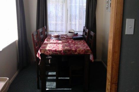 Photo of property in 5- 7 Hazard Grove, Cannons Creek, Porirua, 5024
