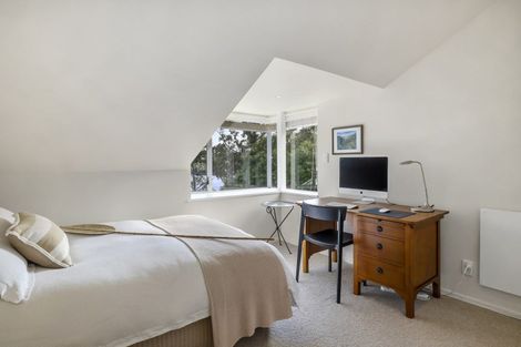 Photo of property in 34 Marine Parade, Macandrew Bay, Dunedin, 9014