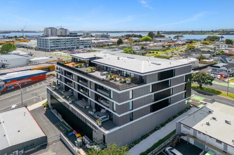 Photo of property in 403/359 Cameron Road, Tauranga, 3110