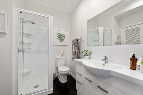 Photo of property in 25 George Street, Riverhead, 0820