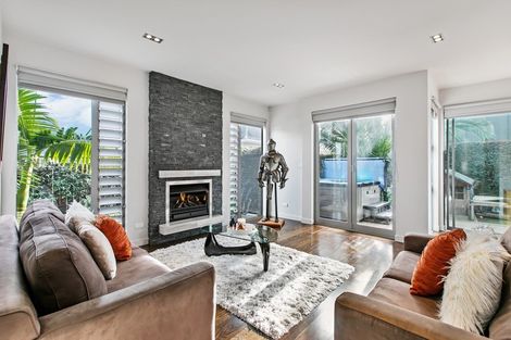 Photo of property in 14a Lomond Street, Takapuna, Auckland, 0622