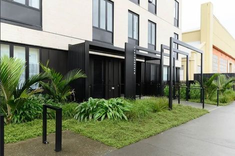 Photo of property in 205/2 Launch Road, Hobsonville, Auckland, 0616