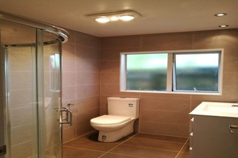 Photo of property in 21a Kerswill Place, Pakuranga, Auckland, 2010