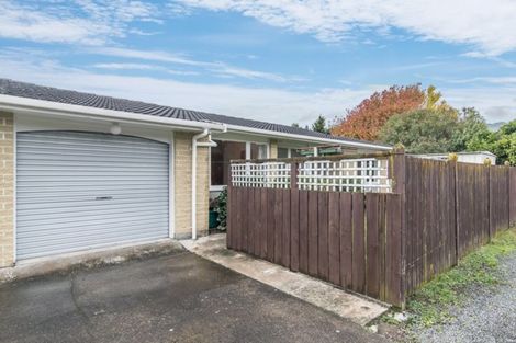 Photo of property in 12 Leybourne Avenue, Waikanae, 5036