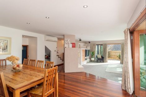 Photo of property in 2/3 Gard Street, Silverstream, Upper Hutt, 5019