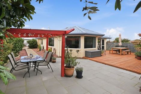 Photo of property in 4 Devon Crescent, Darfield, 7510