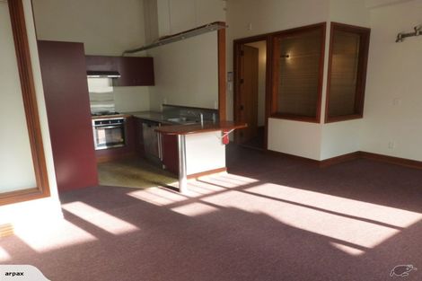 Photo of property in Pirie Street Townhouses, 28/35u Pirie Street, Mount Victoria, Wellington, 6011