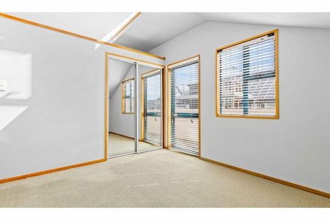 Photo of property in 18 Darvel Street, Riccarton, Christchurch, 8011