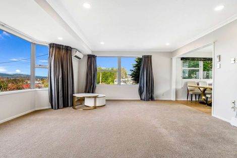 Photo of property in 9 Teal Place, Selwyn Heights, Rotorua, 3015