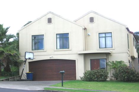 Photo of property in 15 Rosebay Rise, Henderson, Auckland, 0610