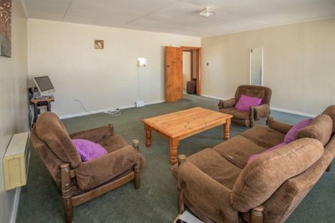 Photo of property in 46 Eltham Road, Blenheim, 7201