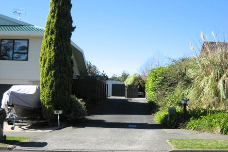 Photo of property in 61 James Cook Street, Havelock North, 4130