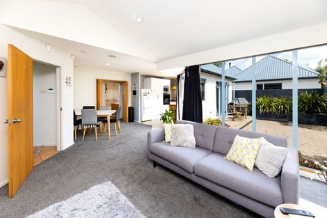 Photo of property in 725 Main Road North, Belfast, Christchurch, 8051
