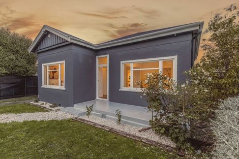 Photo of property in 31 Frederick Street, Waltham, Christchurch, 8011