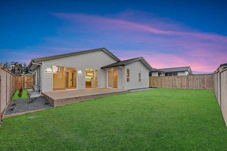 Photo of property in 15 Paihere Street, Huapai, 0810