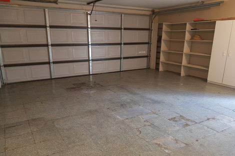 Photo of property in 35 Basra Drive, Henderson, Auckland, 0612