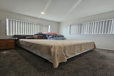 Photo of property in 59a Great South Road, Papakura, 2110