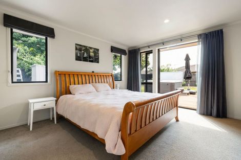 Photo of property in 32 Winchester Place, Rototuna North, Hamilton, 3210